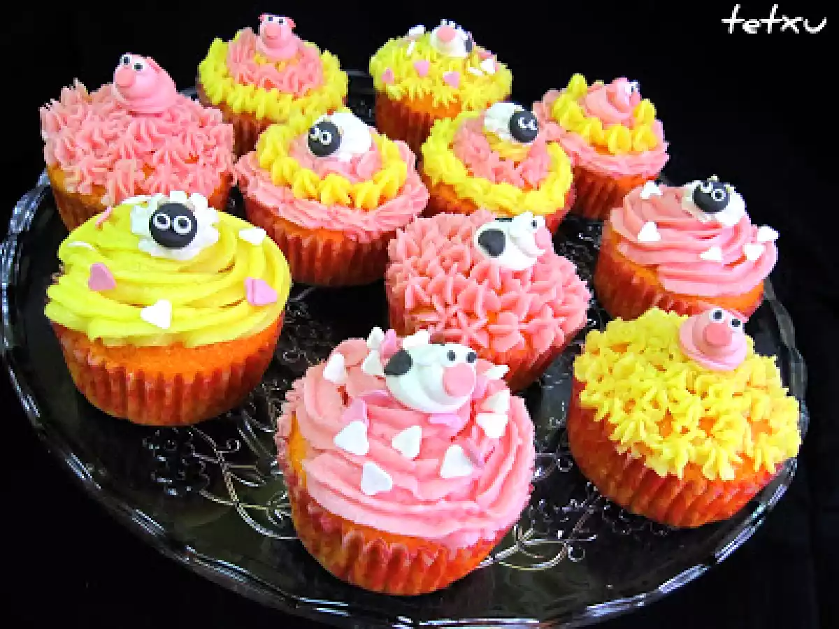 Mis Primeros Cupcakes de Albaricoque Decorados con Buttercream de Vainilla