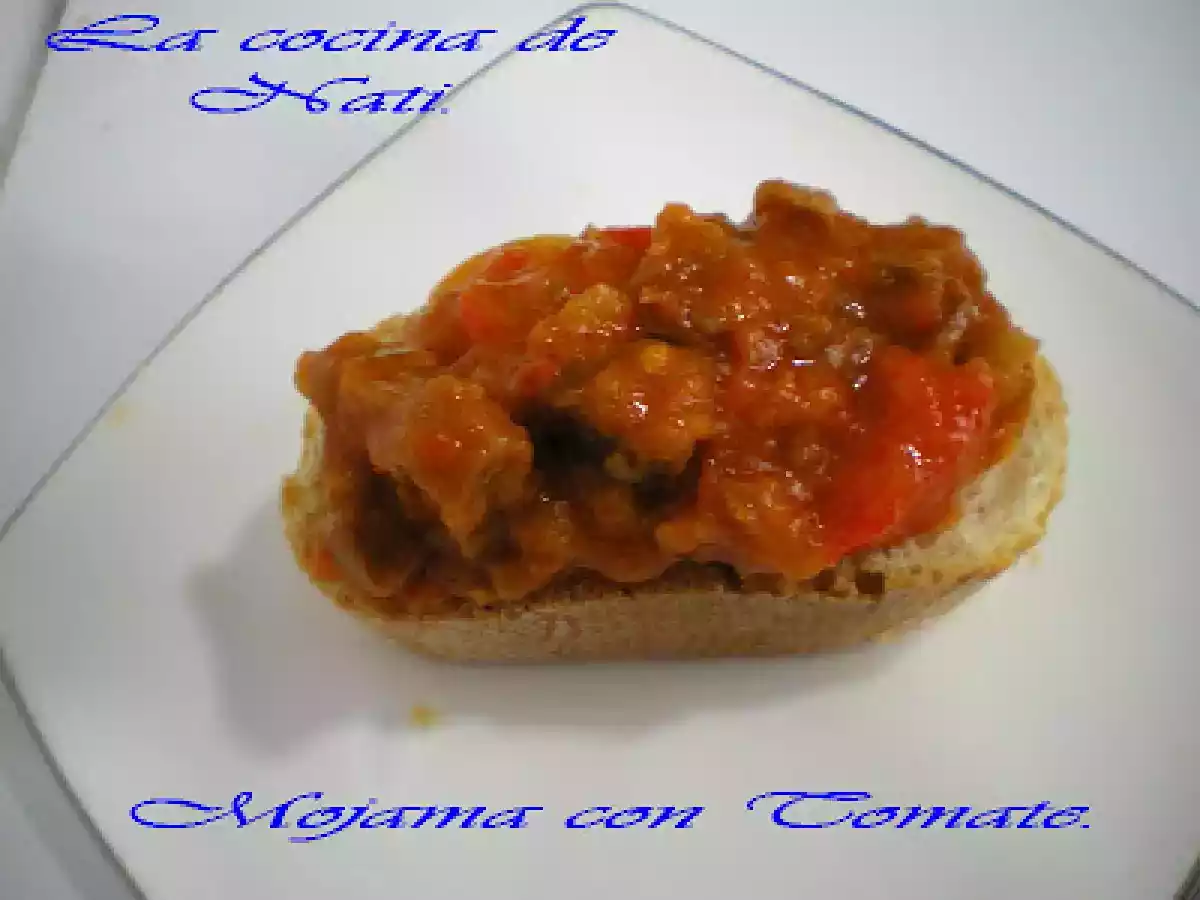 MOJAMA CON TOMATE.