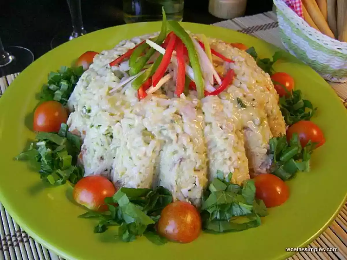 Moldeado frio de pollo y arroz