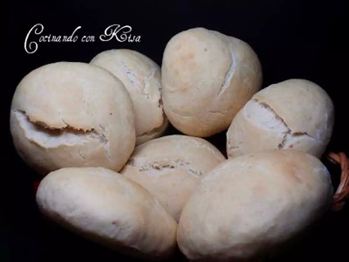 Molletes de Antequera con masa madre Eric káiser (chef of matic y horno tradicional)