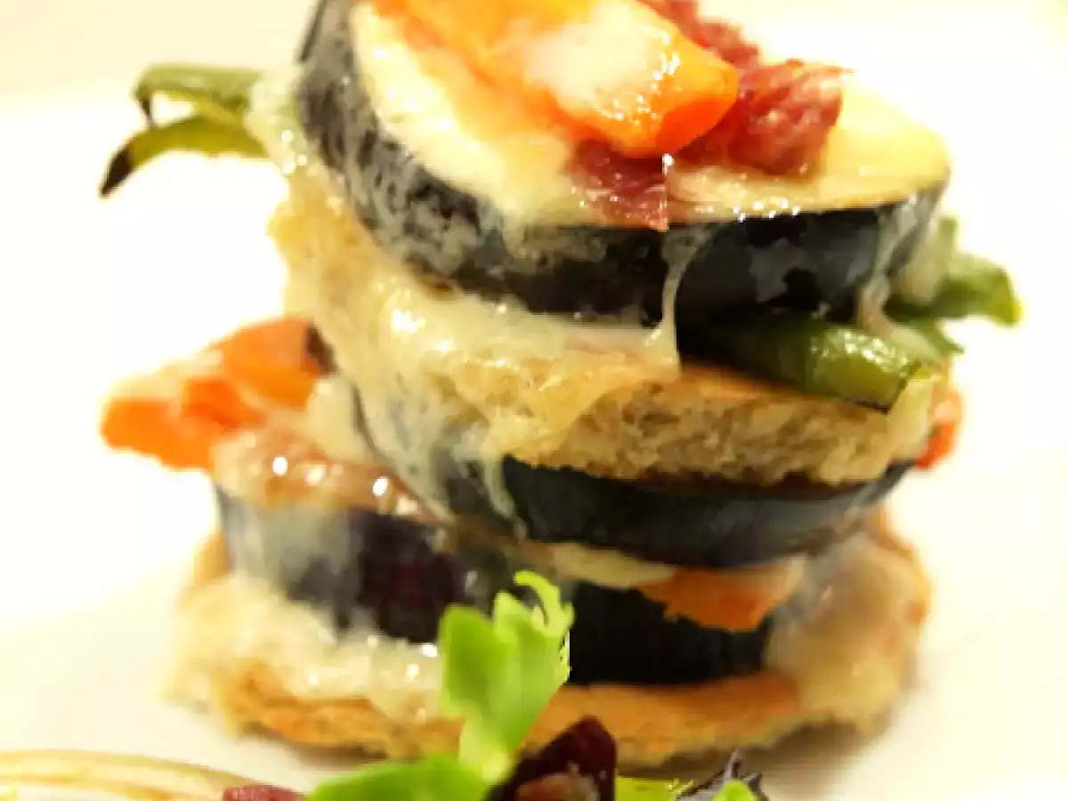 Montadito de pizza y verdura