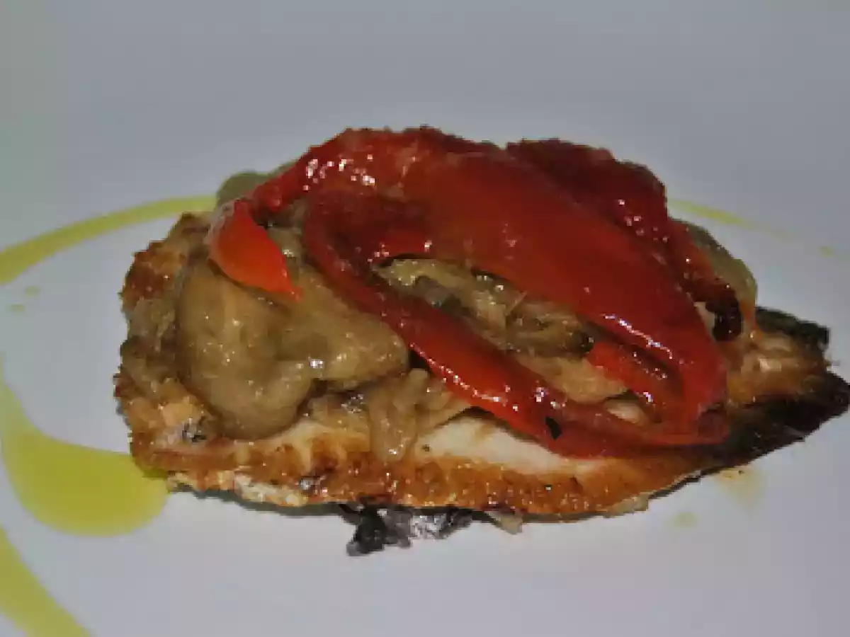 Montadito De Sardinas Con Escalibada