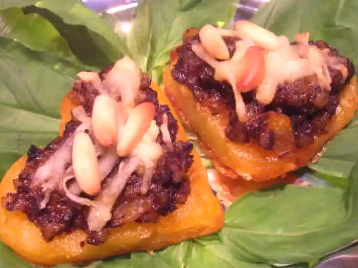 MONTADITOS DE MORCILLA