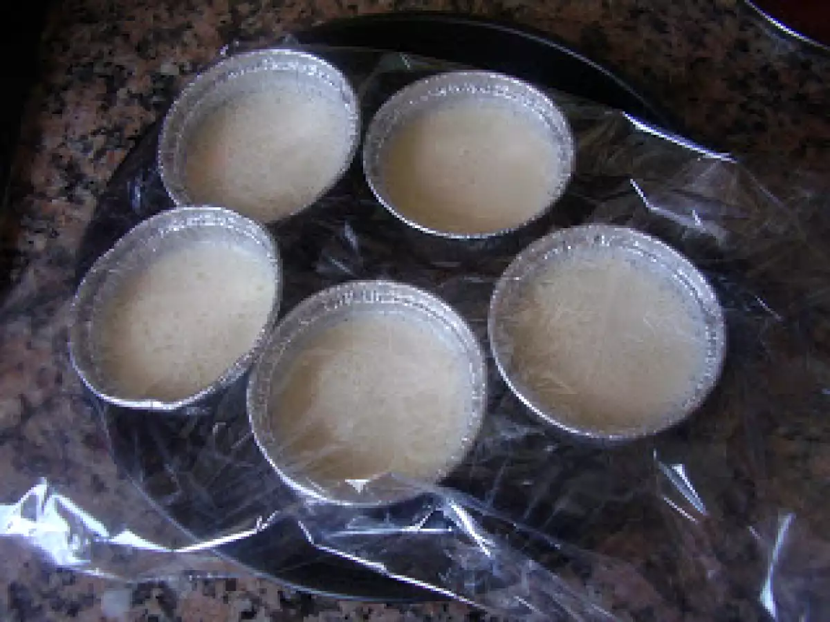 MONTADITOS DULCES DE QUESO CREMA CON BASE DE GALLETA DE JENGIBRE - foto 8