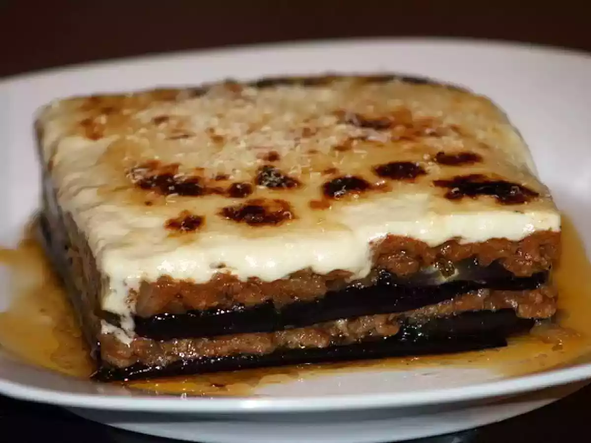 Moussaka o musaka, típico griego