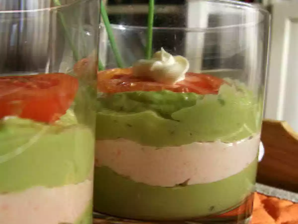 Mousse de aguacate y cangrejo.