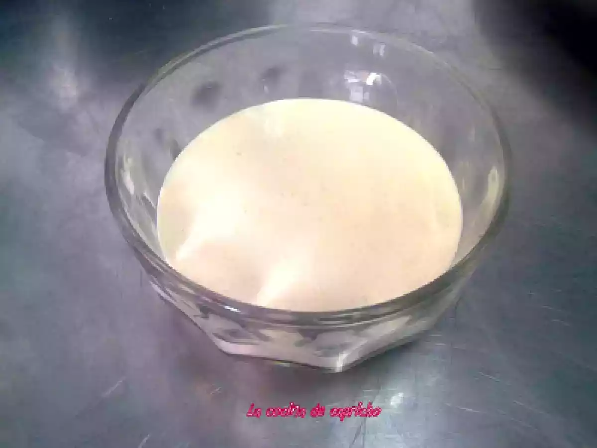 Mousse de ajo blanco