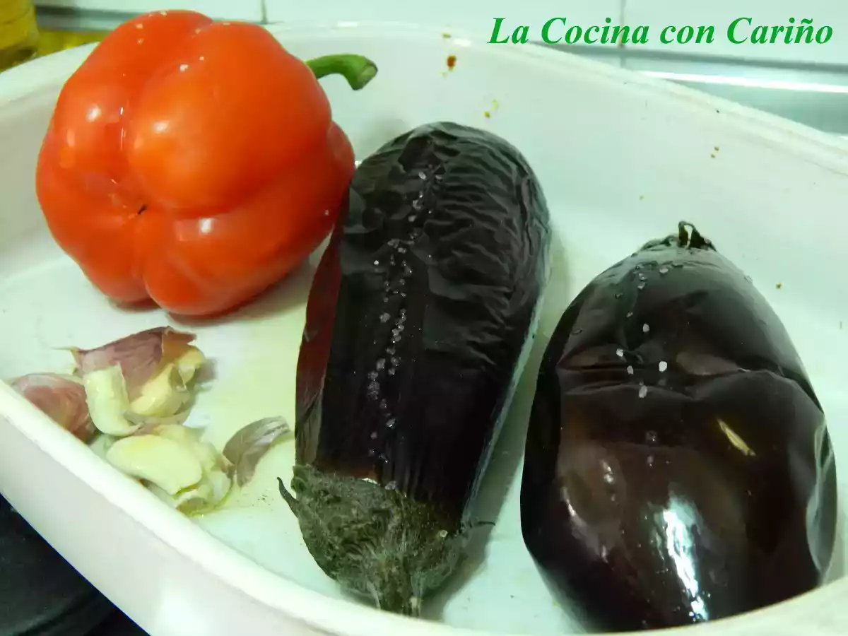 Mousse de berenjena con tapenade de aceitunas negras de Aragón - foto 2