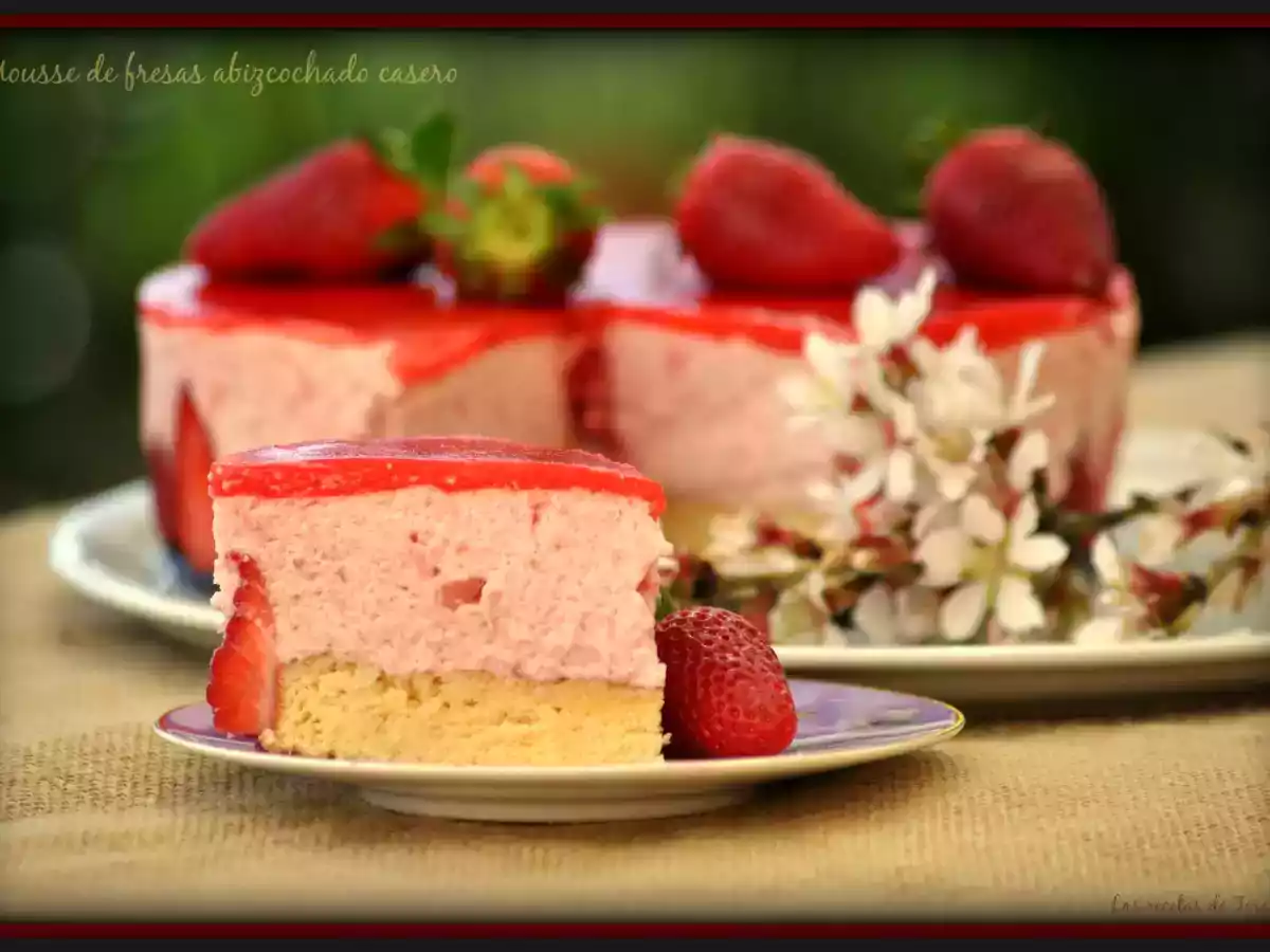 Mousse de fresas abizcochado