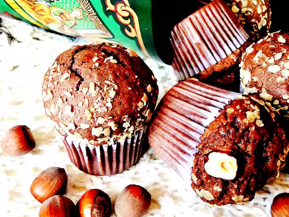 Muffins de cacao, avena y avellanas - foto 2