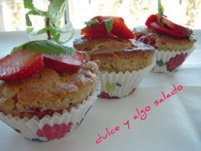 Muffins de fresas mascarpone y nuez