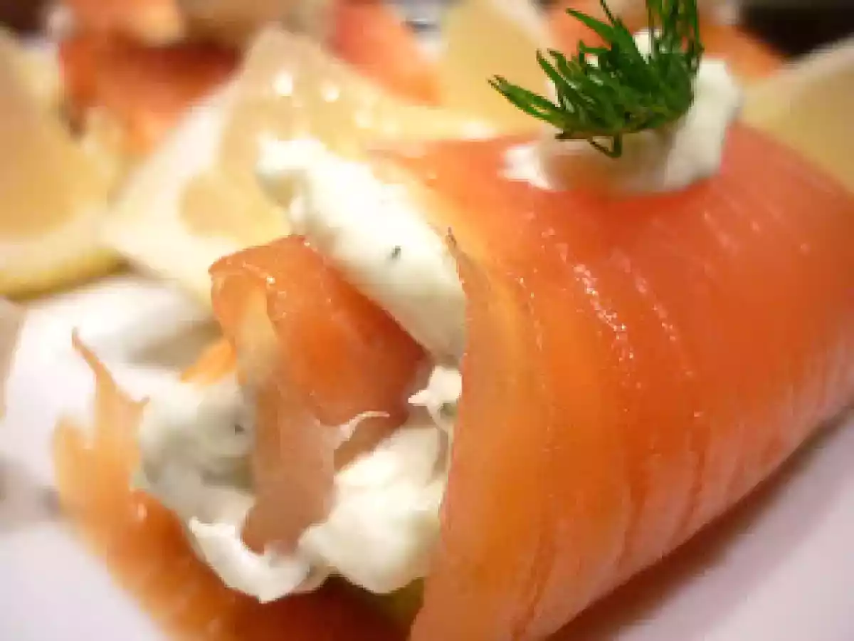 ¡Muffins salados de berenjenas para concurso y rollitos de salmón ahumado para cenar! - foto 2