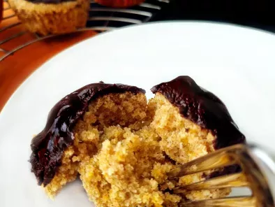 Muffins veganos de naranja y chocolate, foto 2