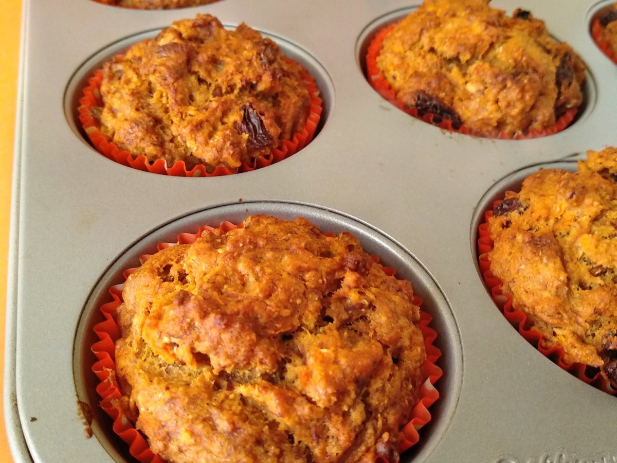 Muffins veganos de plátano y zanahorias Receta Petitchef