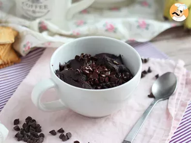 Mug cake chocolate y mantequilla de cacahuete al microondas en 1 min - foto 2