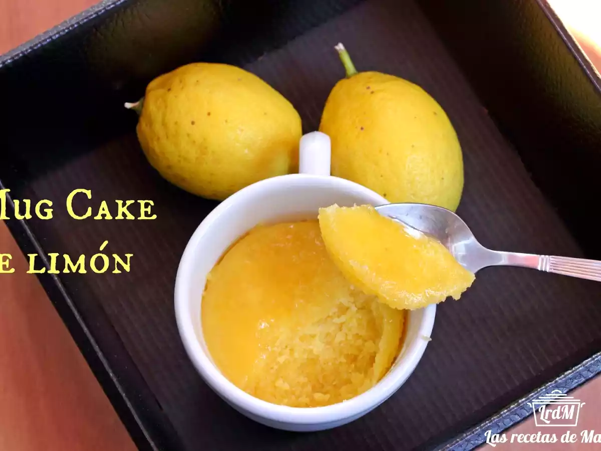 Mug cake de limón al microondas