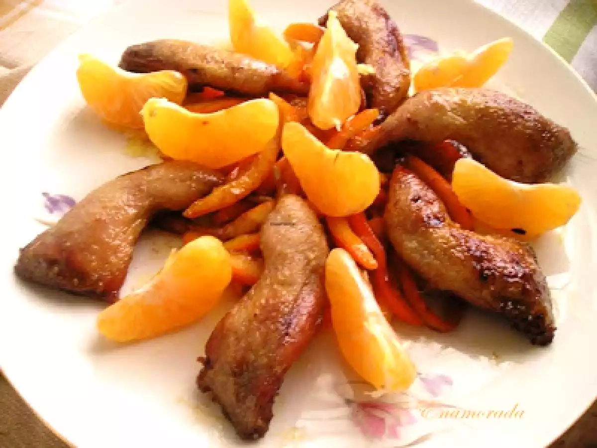 Muslitos de codorniz con naranja y miel de flores