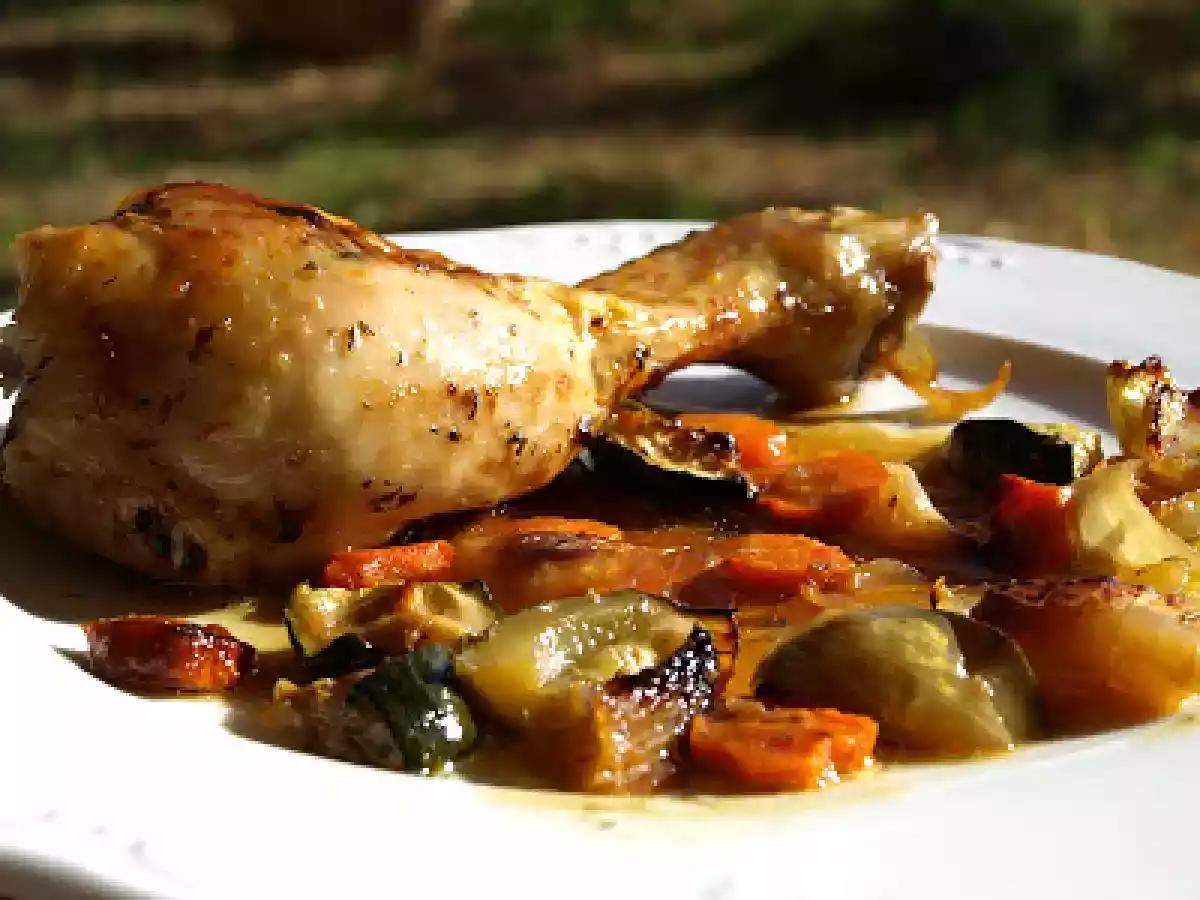 Muslitos de pollo al vapor, macerados en adobo de hierbas y limón