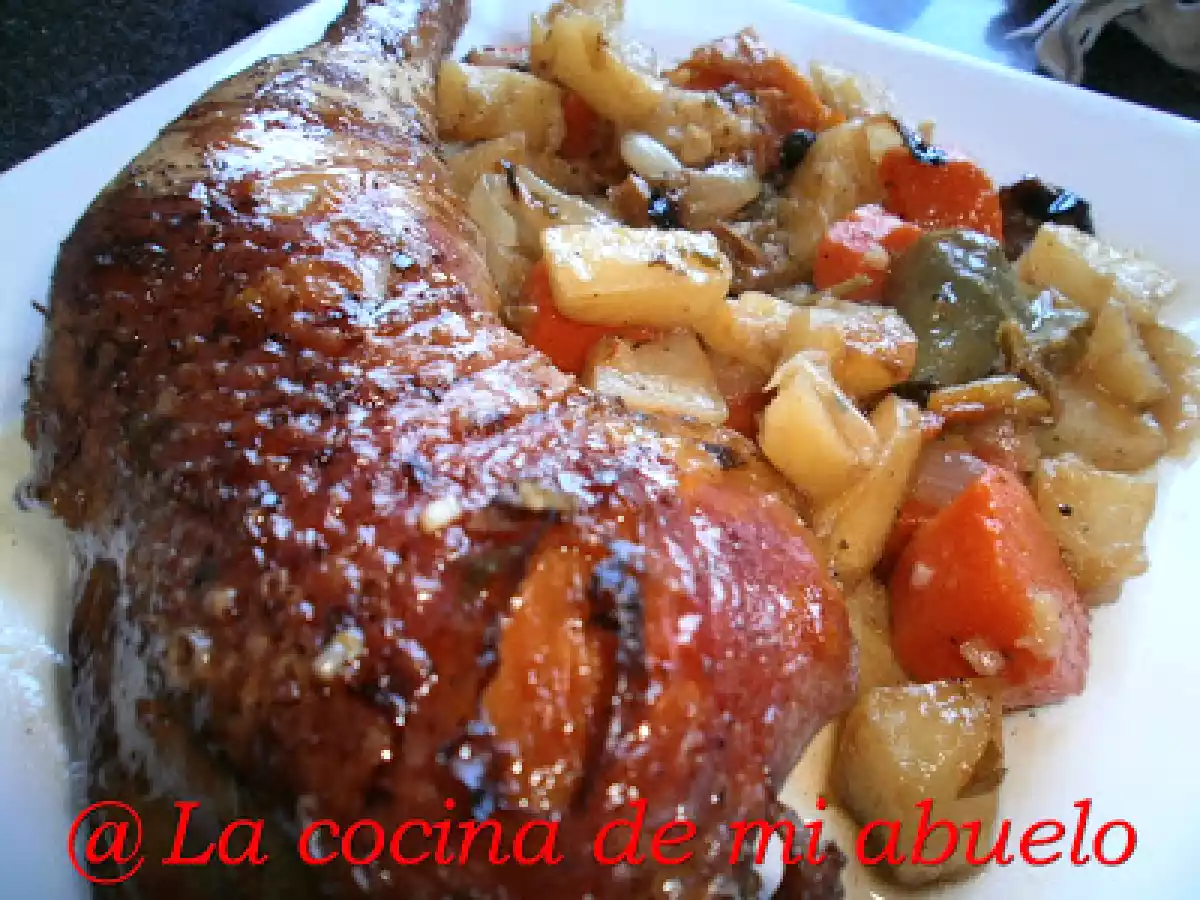 Muslo de gallo asado con patatas del Yayo - foto 3