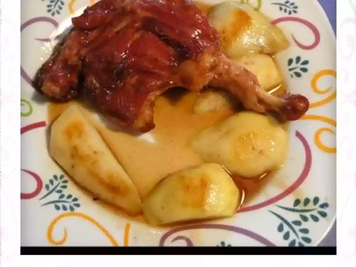 Muslo de pato en confit con peras y reducción de Pedro Ximénez