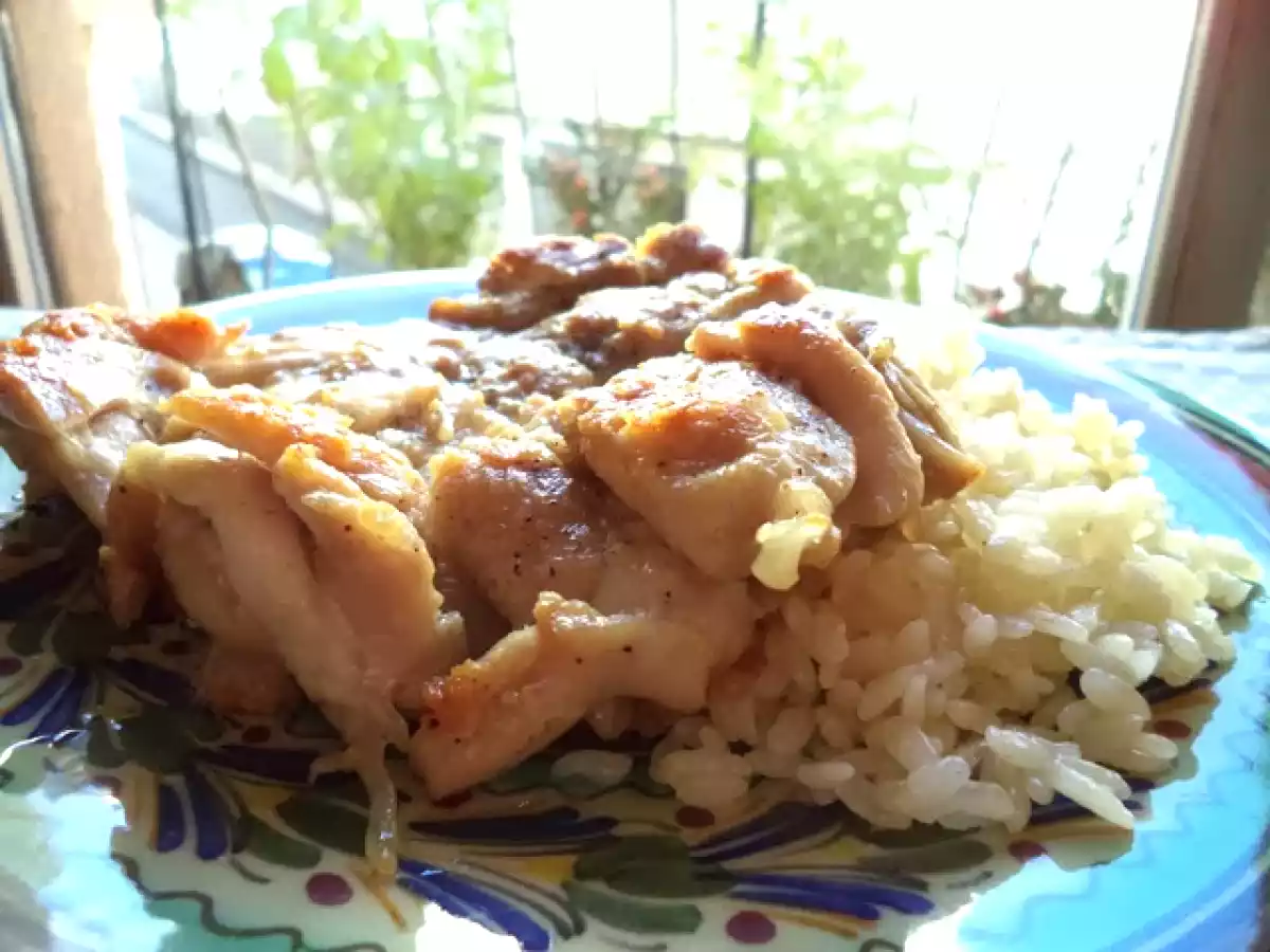 Muslo de Pollo a la Plancha en Su Jugo - foto 3