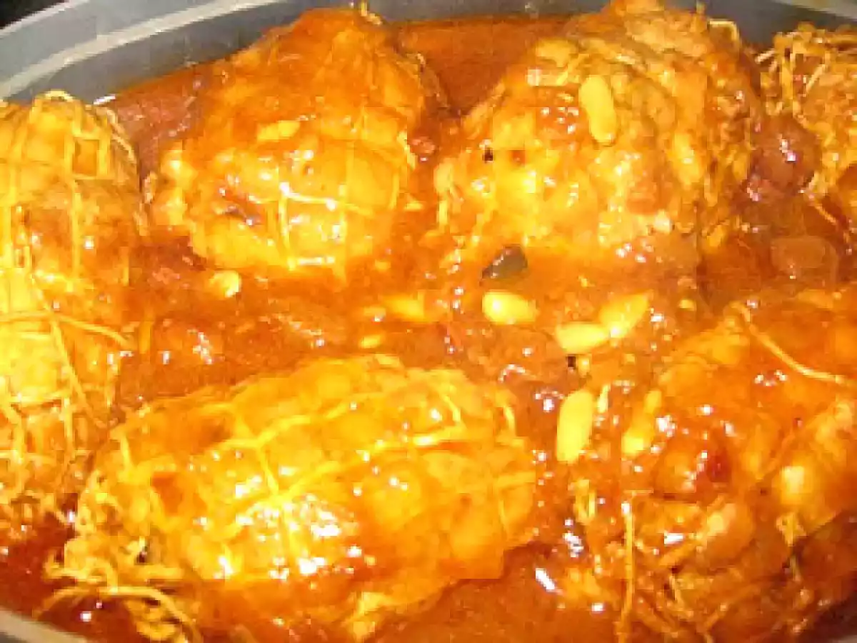 Muslos de pollo rellenos de frutos secos