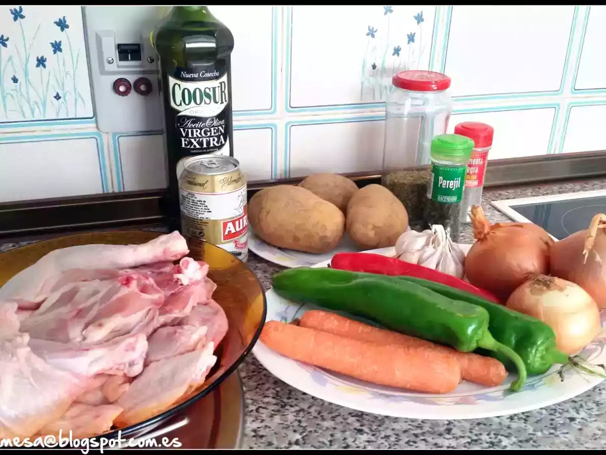 Muslos y contramuslos asados con guarnición - foto 5