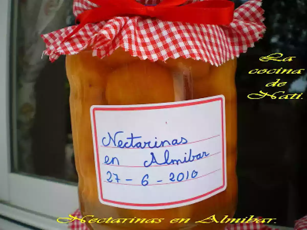 NECTARINA O FRESQUILLA EN ALMIBAR