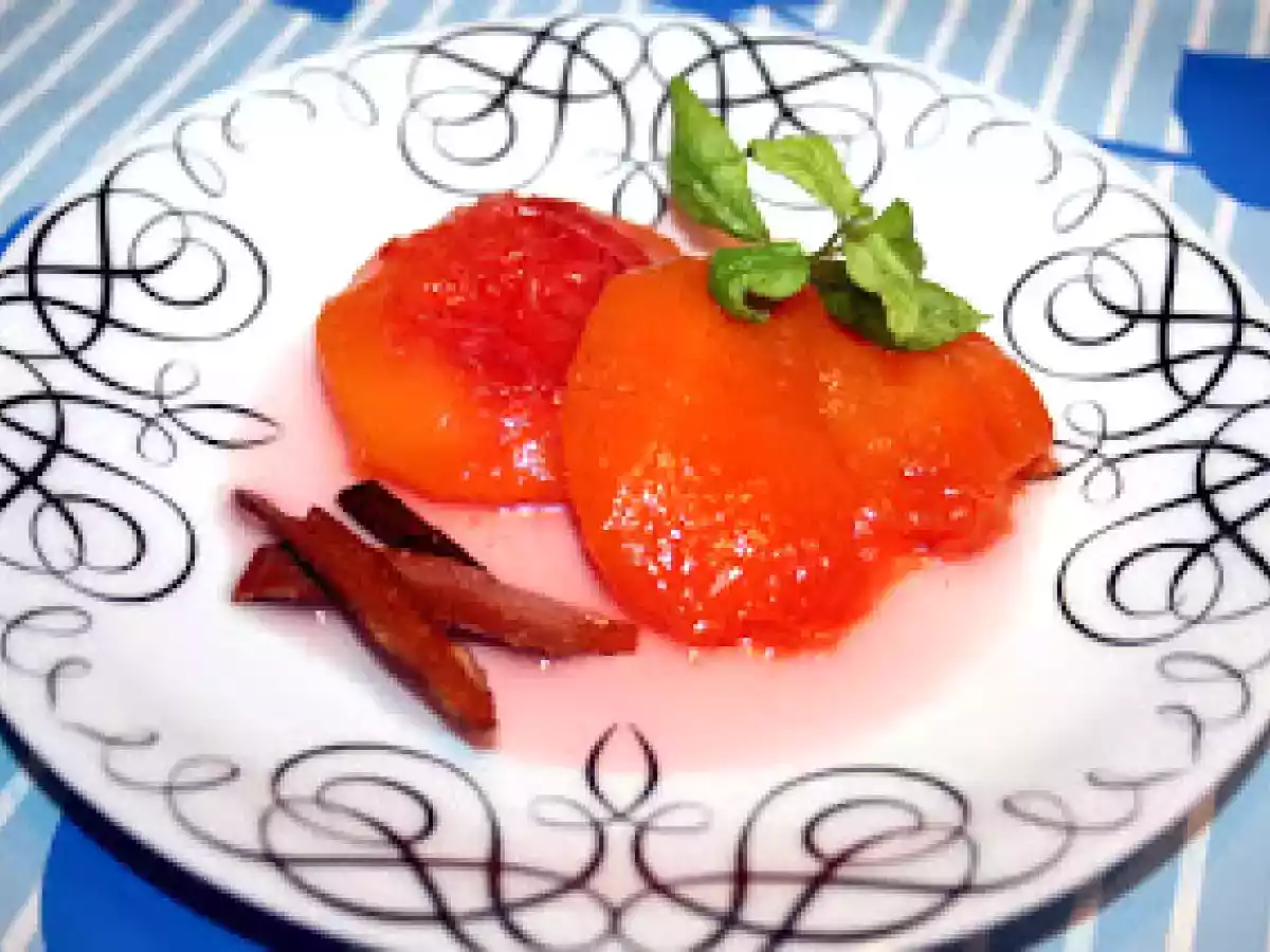 Nectarinas en almibar ligero