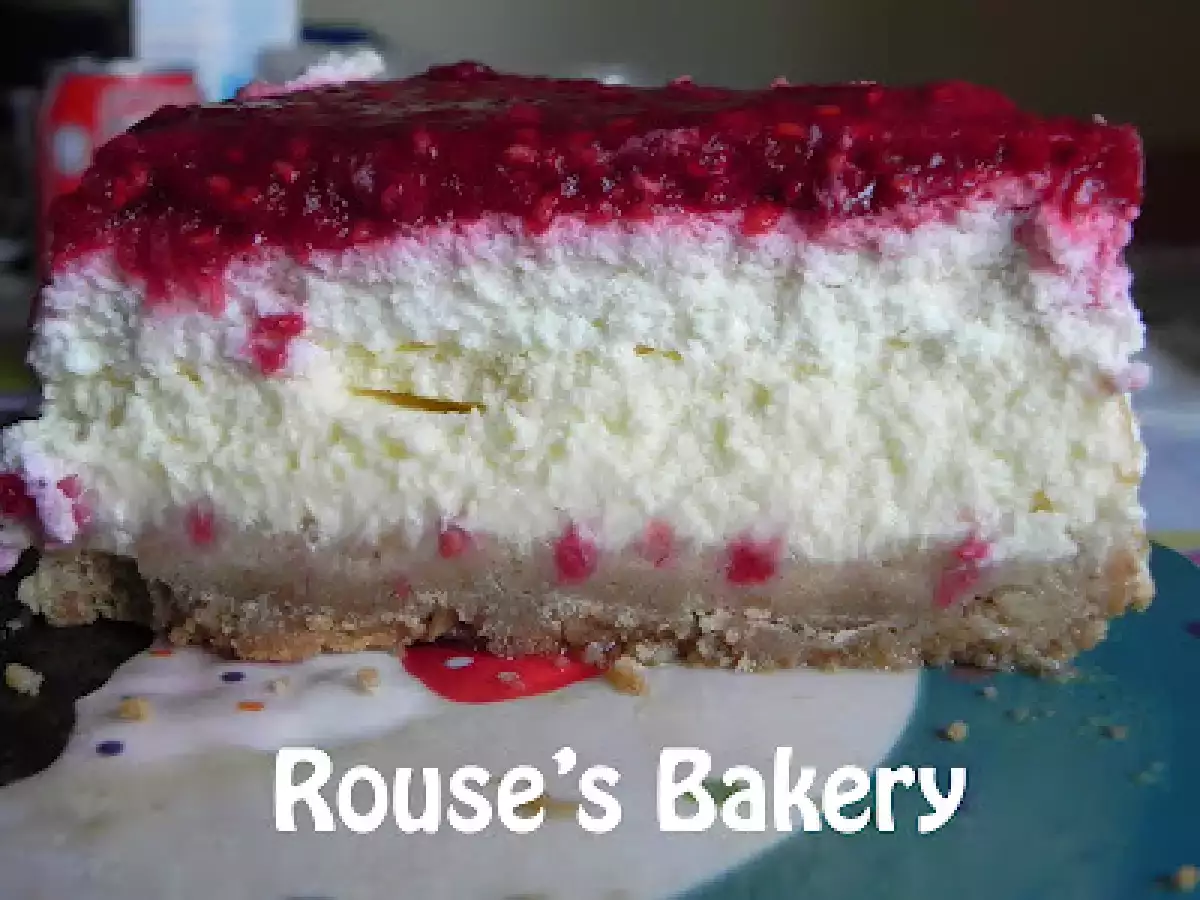 New York Cheesecake con cobertura de frambuesas - foto 2