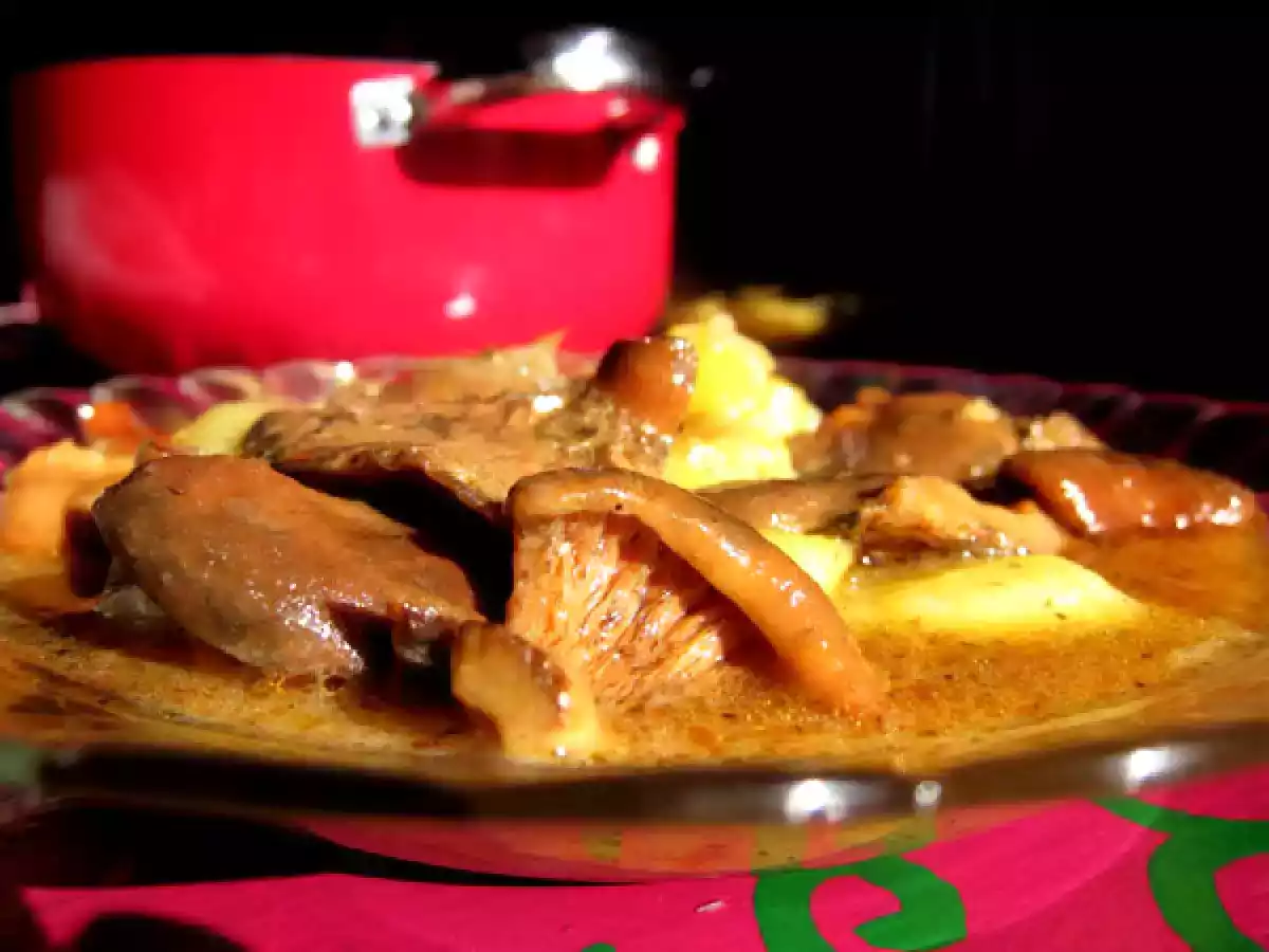 Níscalos con patatas a la cazuela. - foto 2