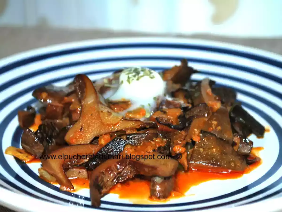 Níscalos con salsa de sobrasada al cava