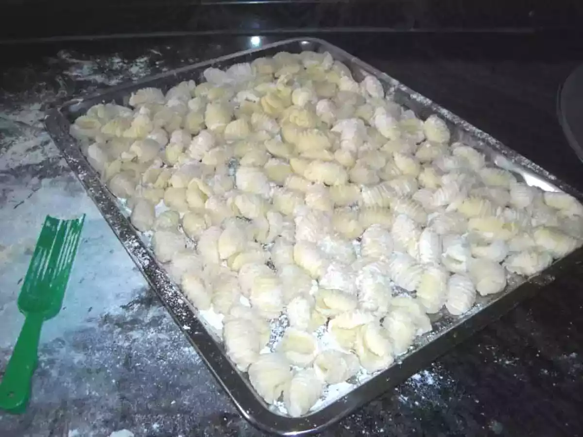 ÑOQUIS DE PATATA CON BOLOGNESA - foto 3