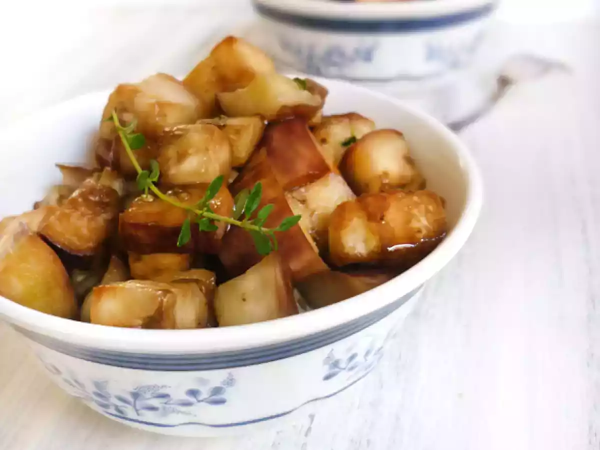 Noviembre, de nostalgias y {melanzane al funghetto} -Berenjenas al horno con tomillo, 