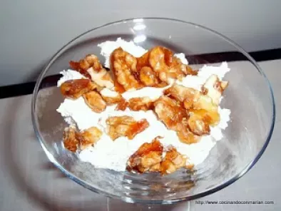 Nueces caramelizadas con nata - Receta Petitchef