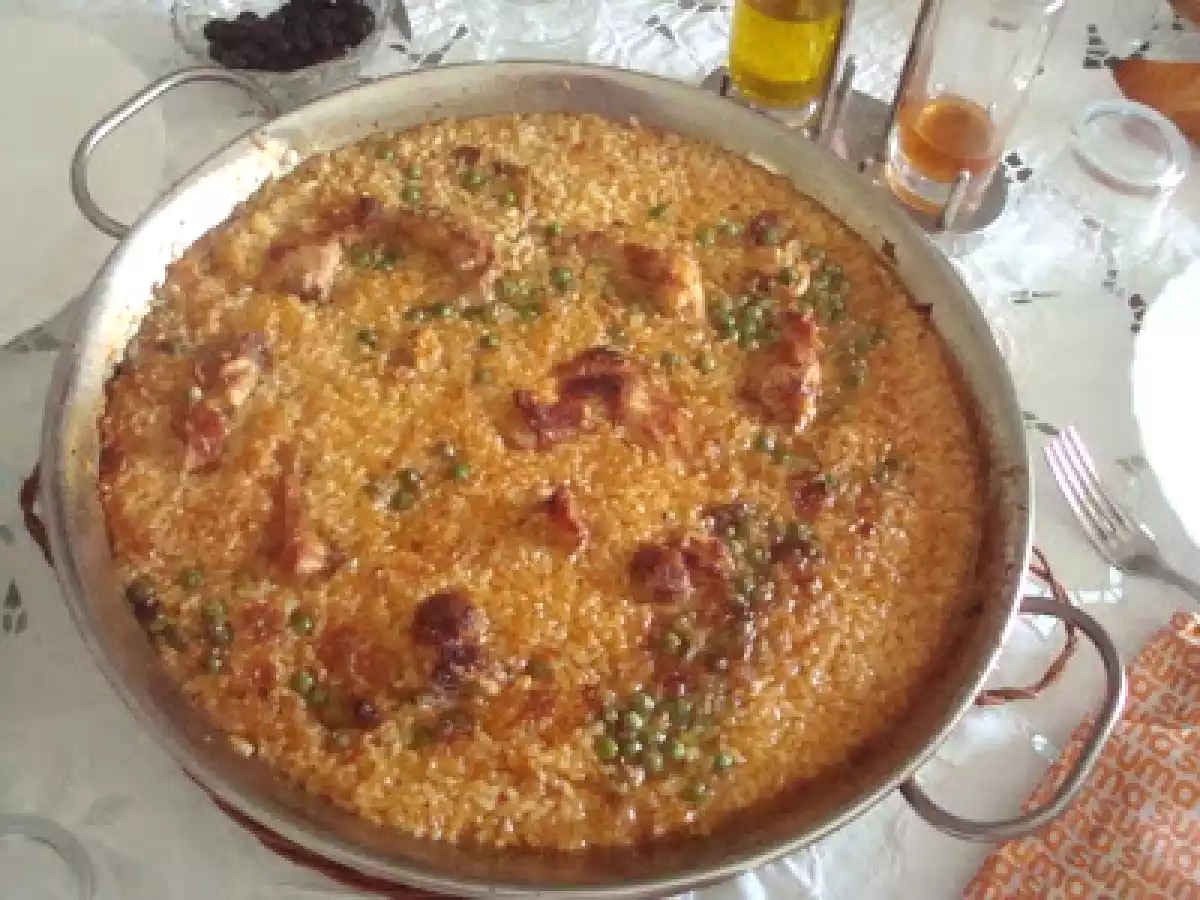 Paella de conejo