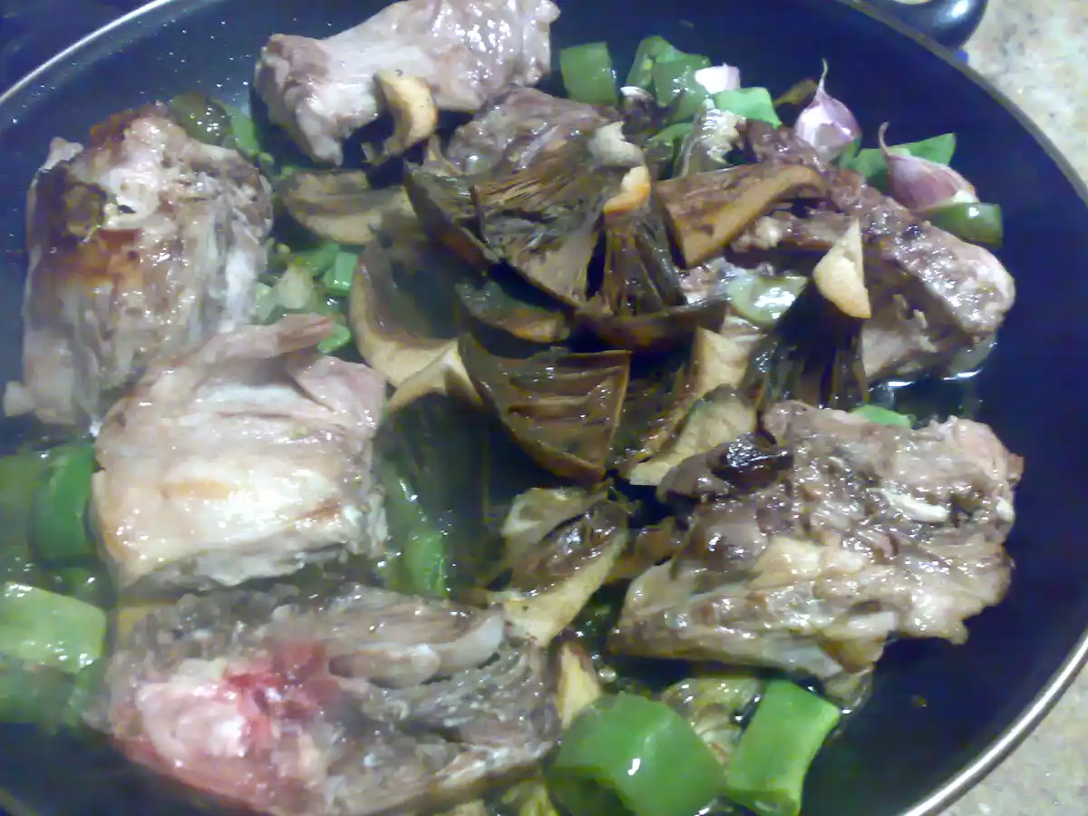 Paella de conejo y rovellones - foto 3