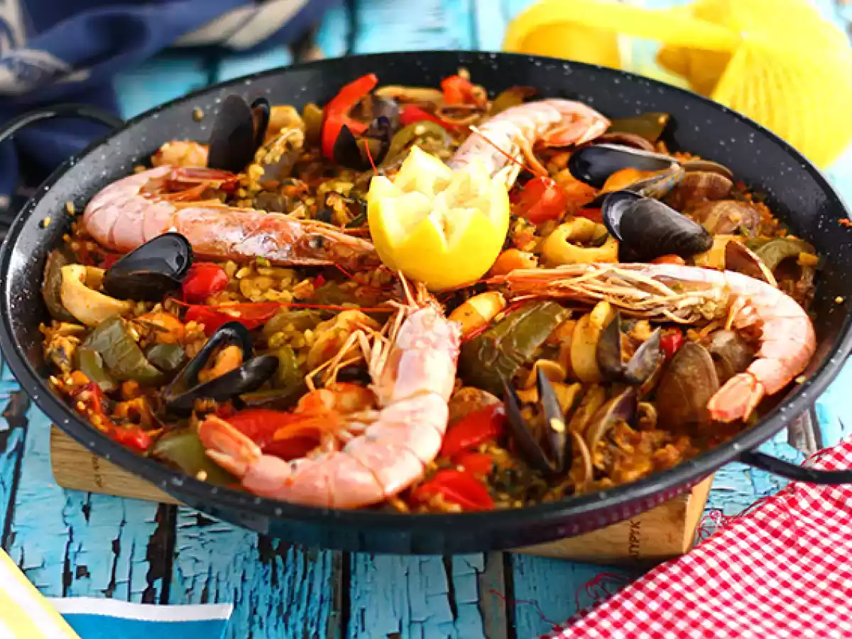 Paella de marisco como en el chiringuito