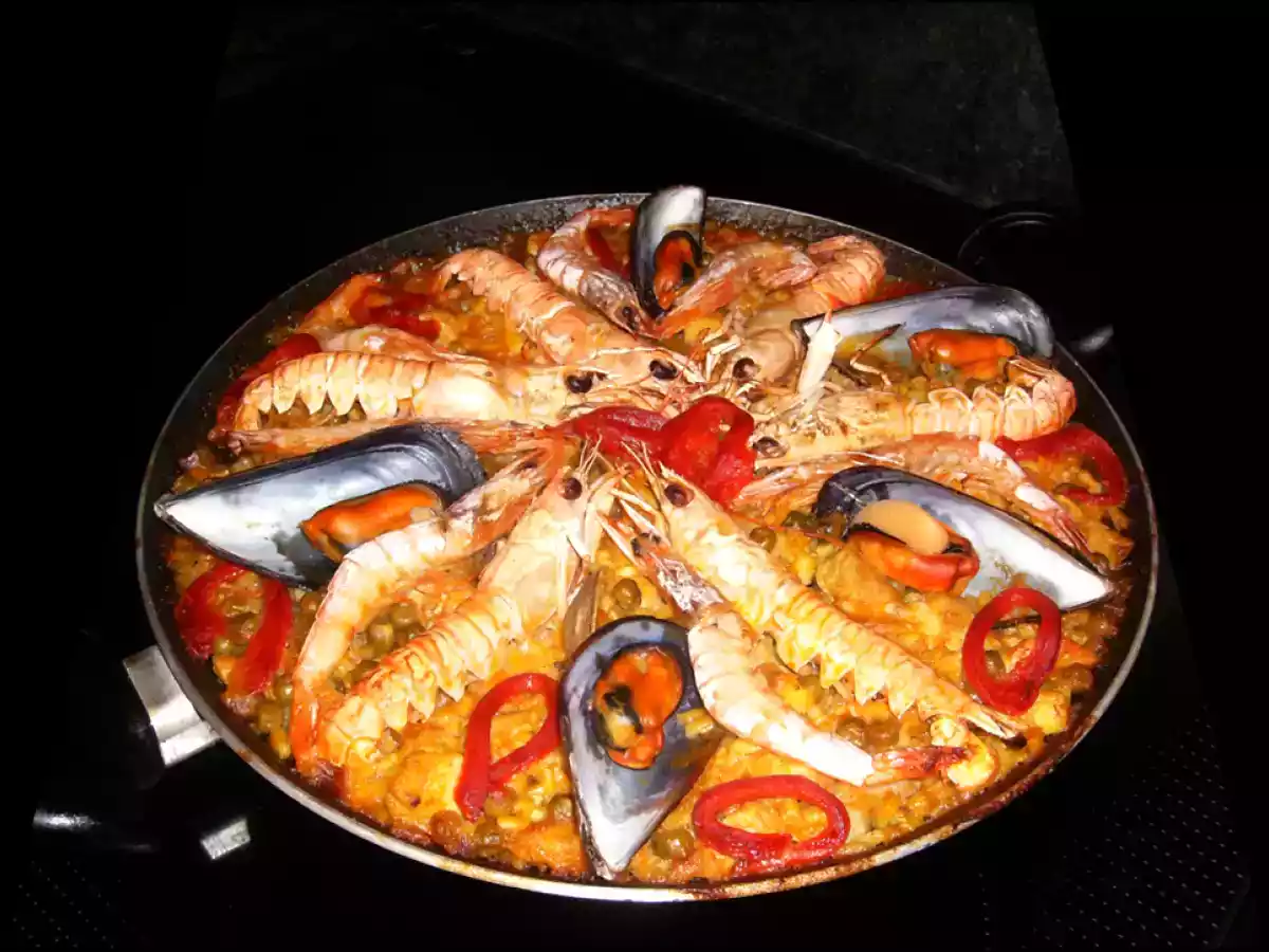 PAELLA DE MARISCOS