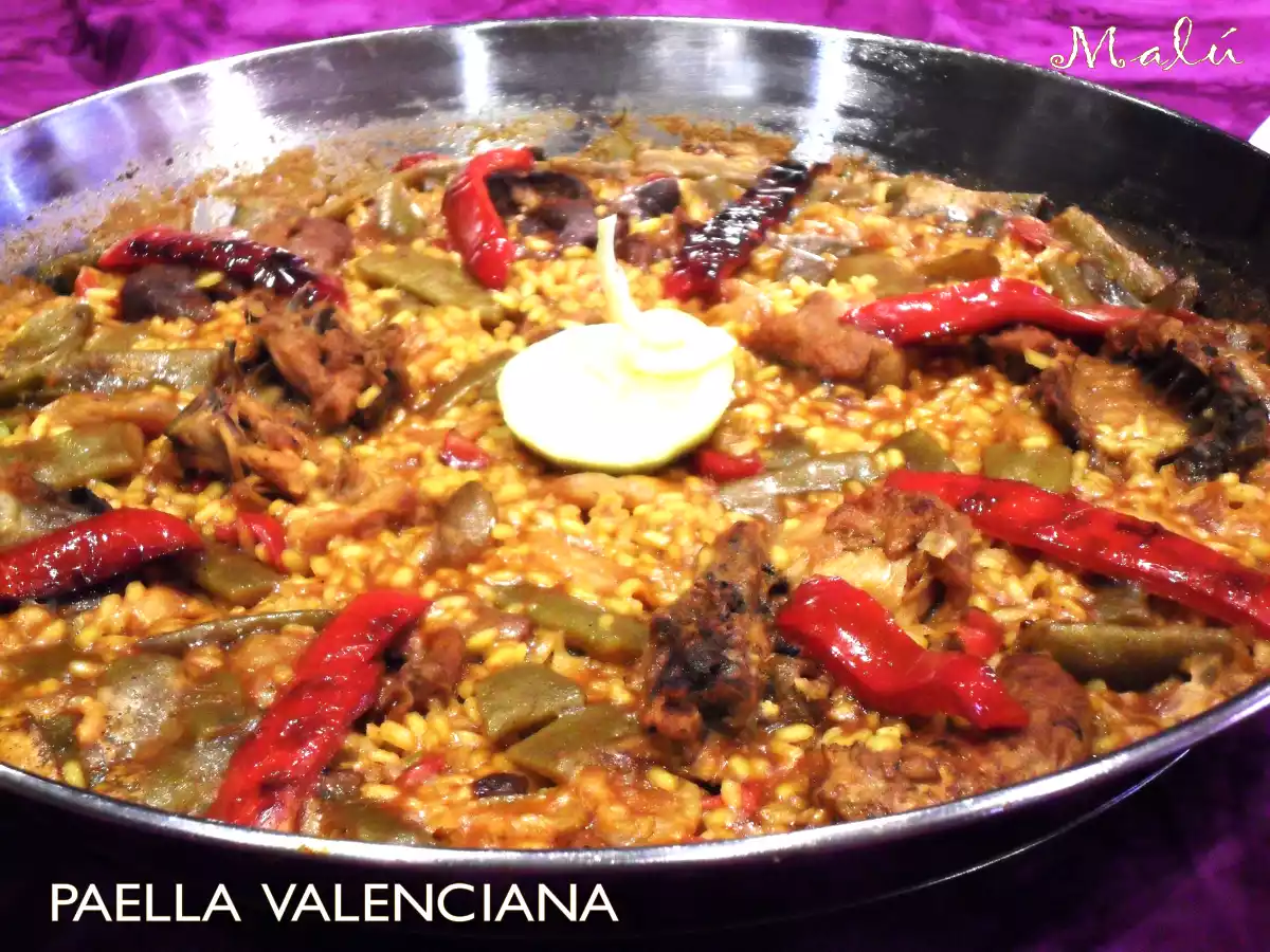 PAELLA VALENCIANA