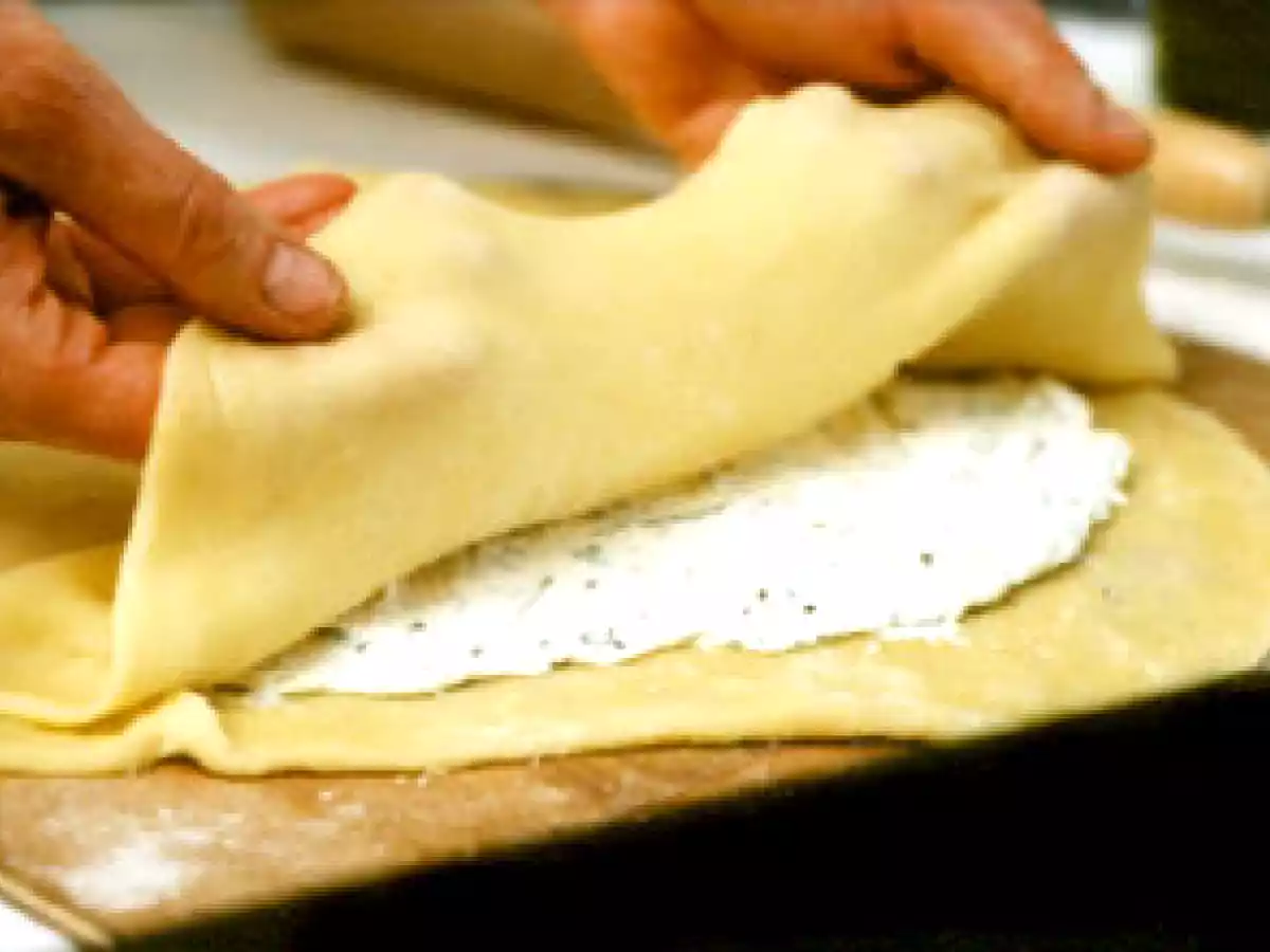 Pan ácimo italiano con queso y hierbas - foto 2