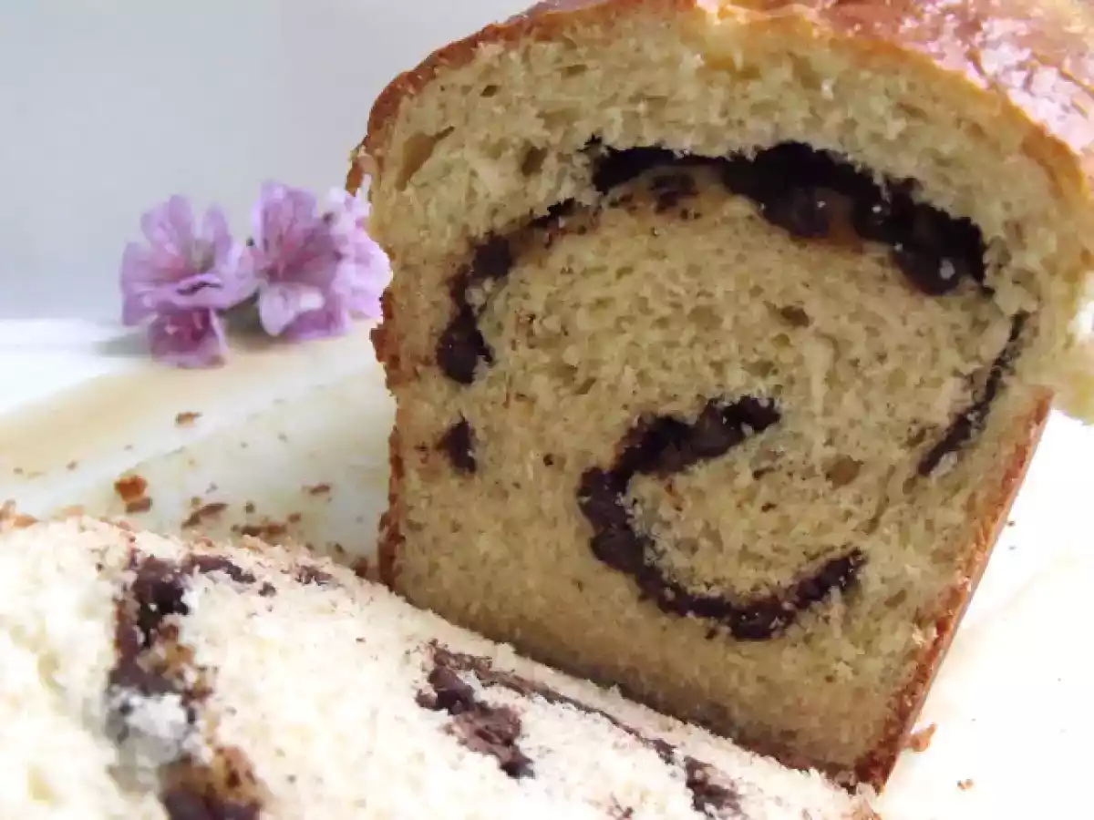 Pan casero con pepitas de chocolate