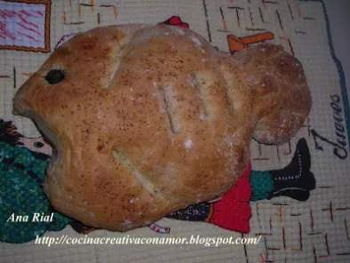 Pan choricero con forma de pez
