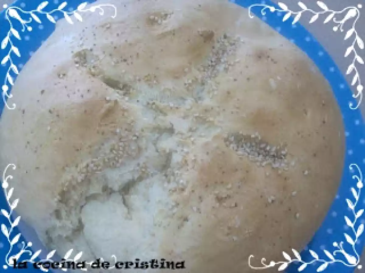 PAN DE AJO Y SEMILLAS DE SESAMO - foto 4