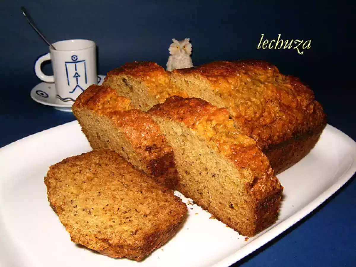Pan de banana (cake de plátano) - foto 2
