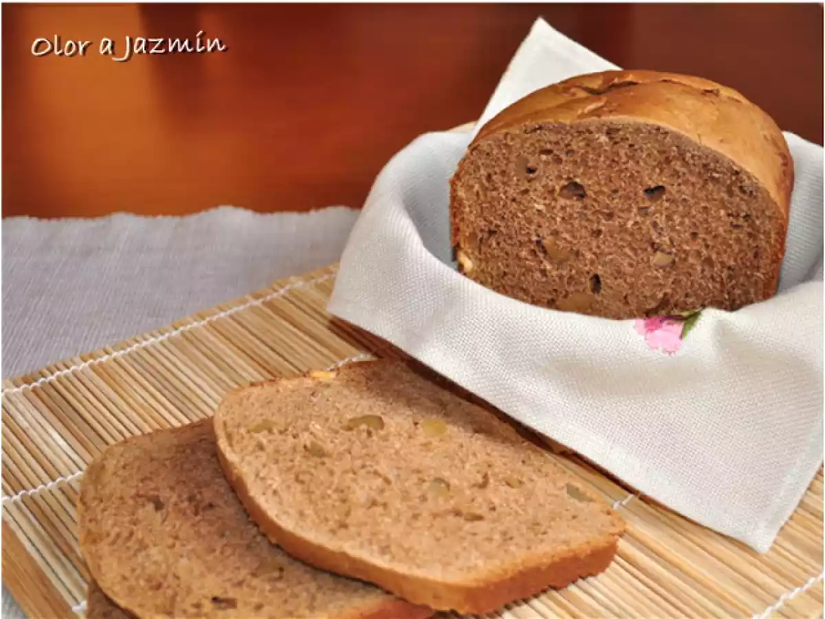 Pan de café y nueces