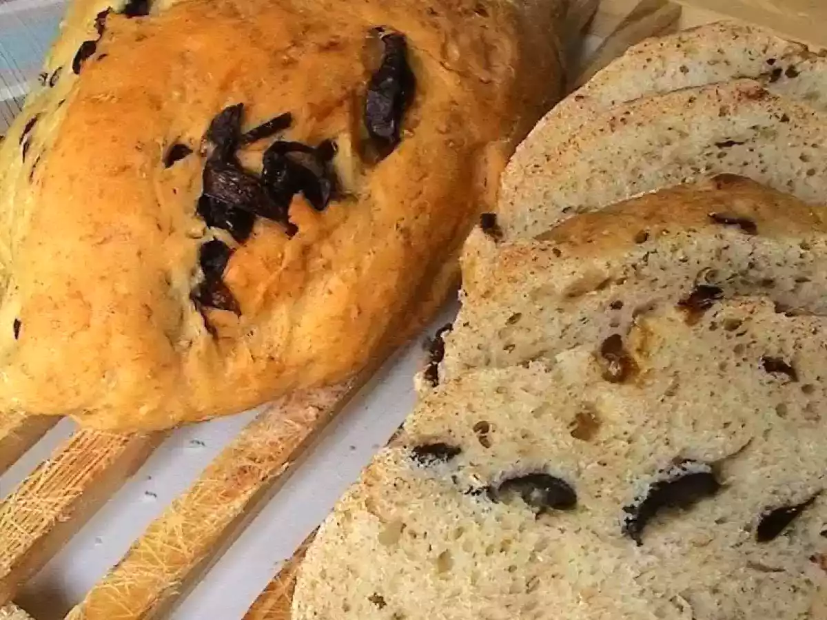 Pan de Cebolla y Aceitunas - foto 2