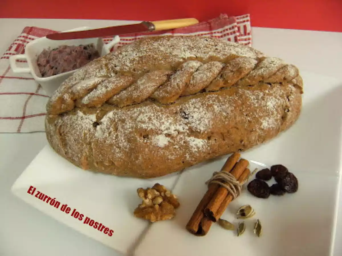 Pan de Centeno con Arándanos y Nueces. Crema de Arándanos
