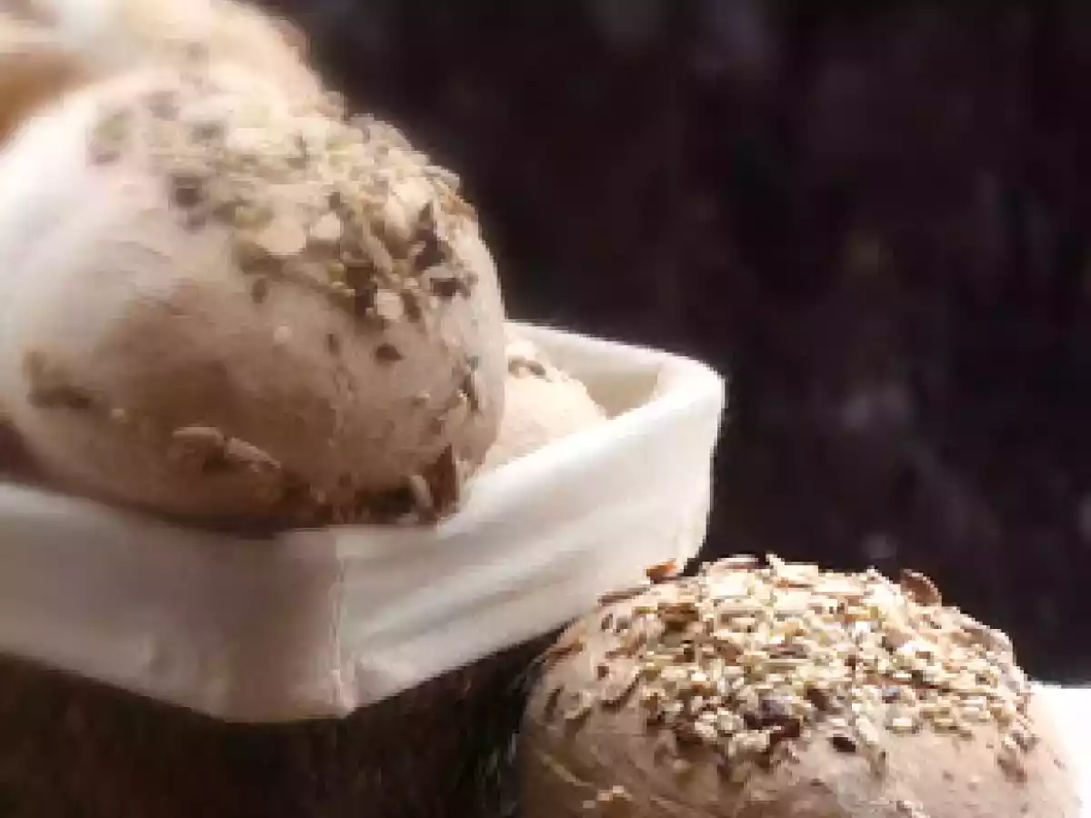 Pan de cereales y semillas - foto 2