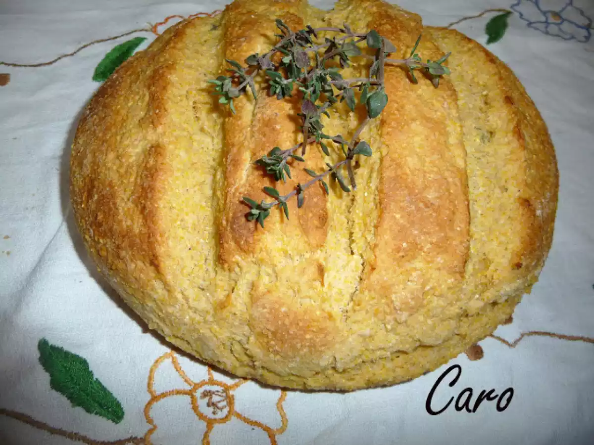Pan de harina de maíz y tomillo - foto 6